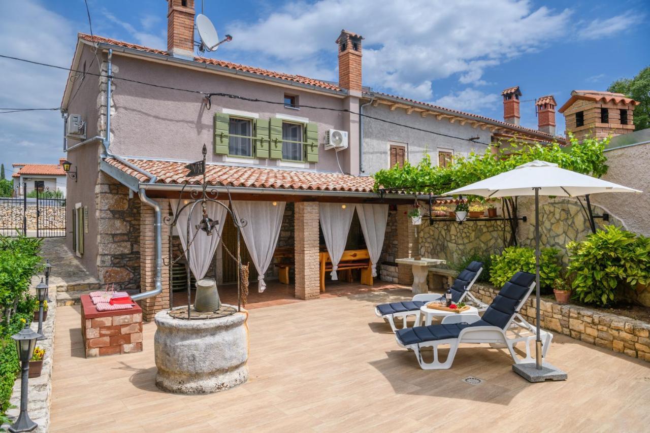 Rustic Istrian House Varesco Krnica Exteriör bild