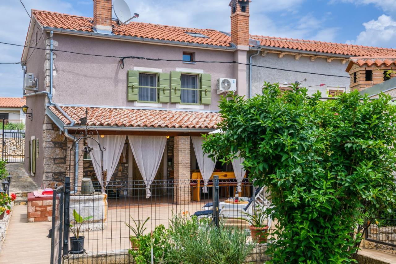 Rustic Istrian House Varesco Krnica Exteriör bild