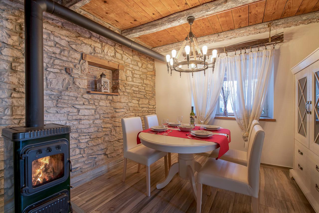 Rustic Istrian House Varesco Krnica Exteriör bild